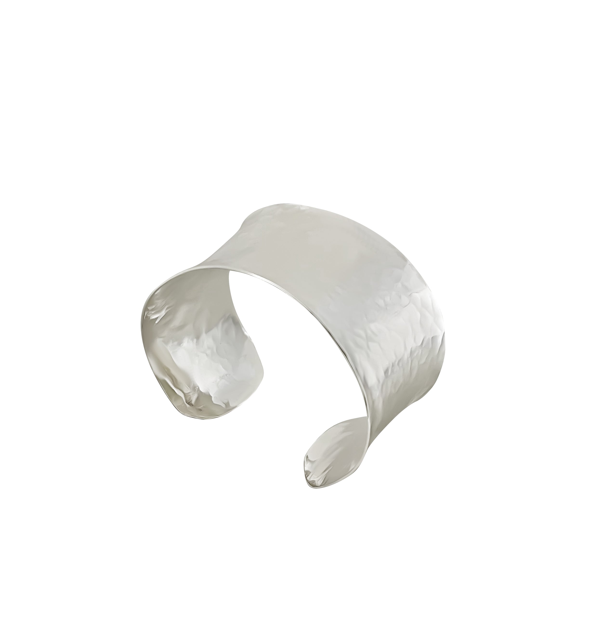 BRAZALETE MARTILLADO BAÑO DE PLATA