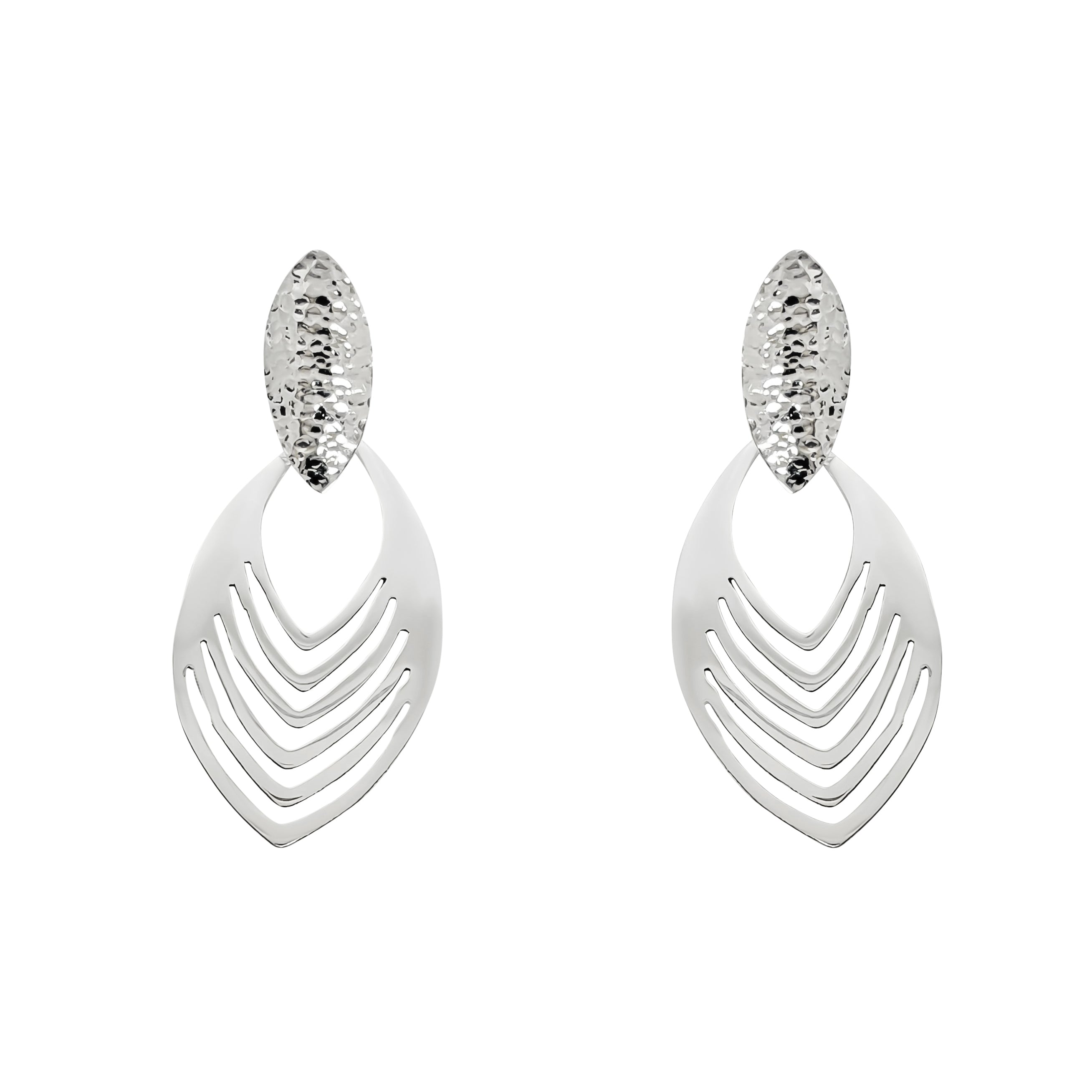 ARETES SEMILLA CALADA